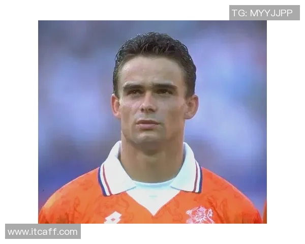 传奇谢幕荣耀时刻 足球球星退役专访见证辉煌与未来